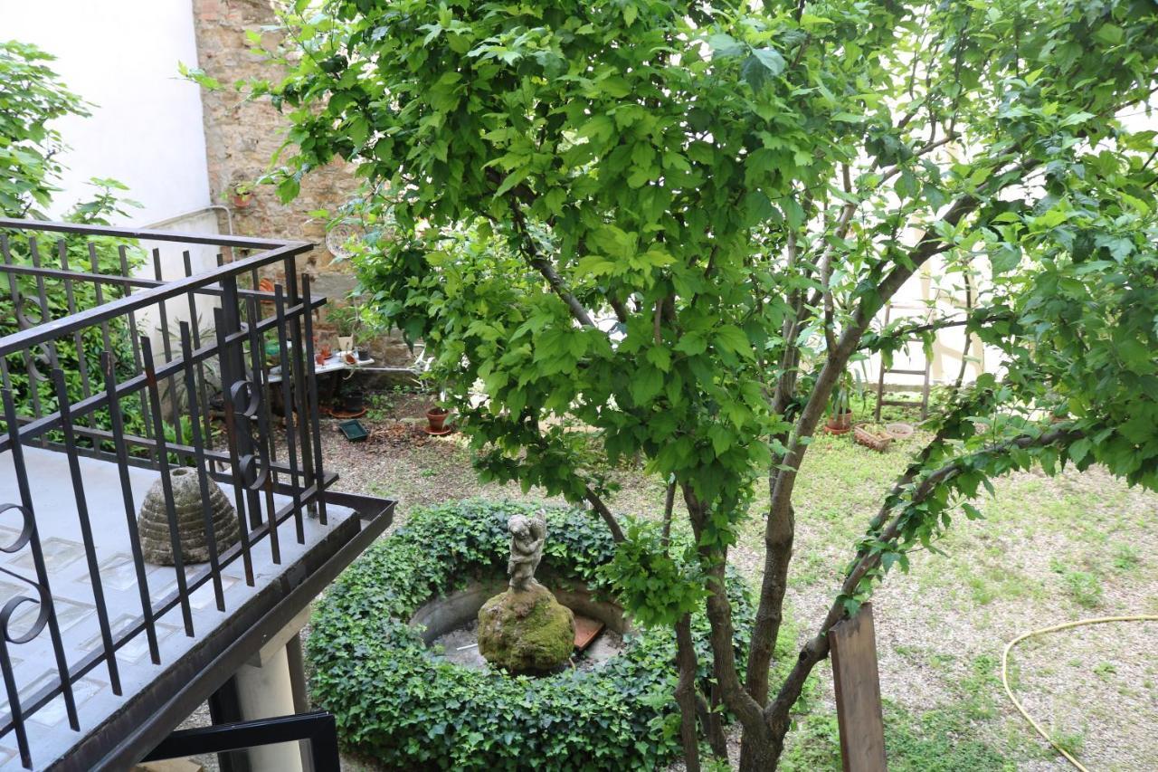 In The Center Of Florence Hotel Exterior photo